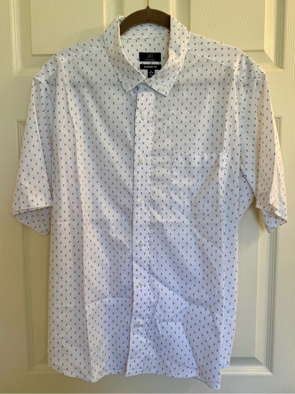 GEORGE Men’s White Short-Sleeve Button-Down Shirt with Navy Micro Dot Print